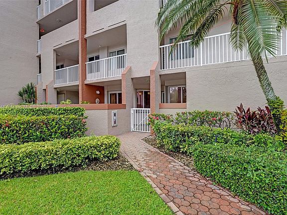 4th image of 7394 Granville Dr #103