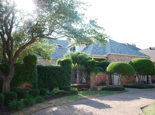 13727 Creekside Pl, Dallas, TX 75240