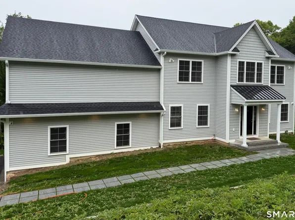 4 Jans Way, Guilford, CT 06437
