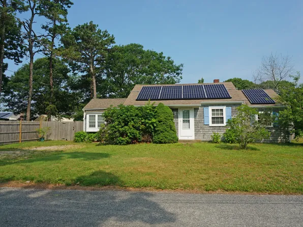 23 Marigold Road, West Yarmouth, MA 02673