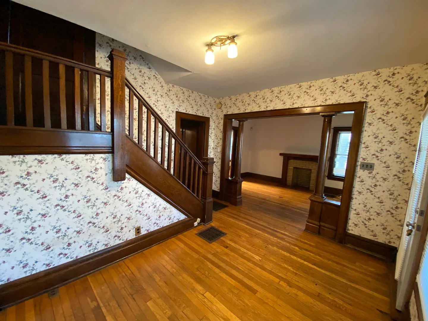 Single Family Central Campus OSU! — Photo 4