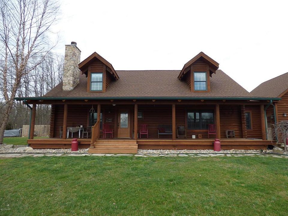 1st image of 19634 Mud Lake St