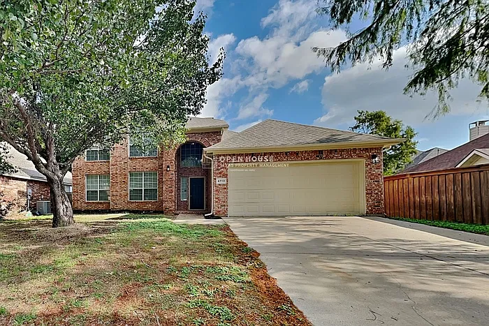 4710 Lincolnshire Dr