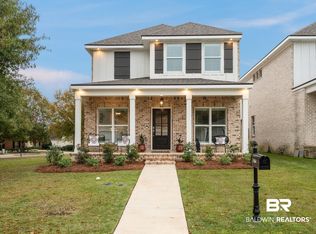 664 Norman Ln, Fairhope, AL 36532