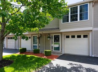 126 Elmcrest Dr #126, Fishkill, NY 12524