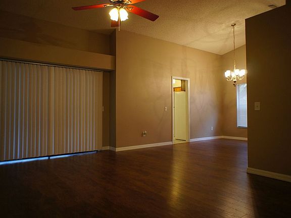 4th image of 9706 Cypress Pond Ave