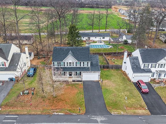 5th image of 811 Talisman Dr