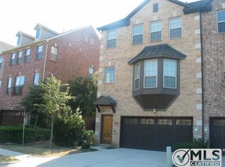 1446 Biltmore Ln, Irving, TX 75063