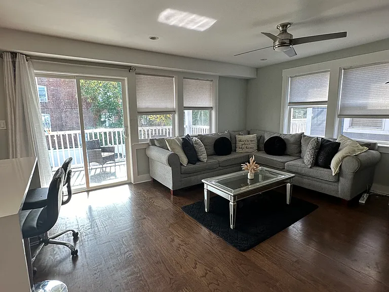 13 Ruthven St #2 — Photo 11
