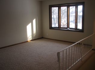 9146 Ames Ave, Omaha, NE 68134