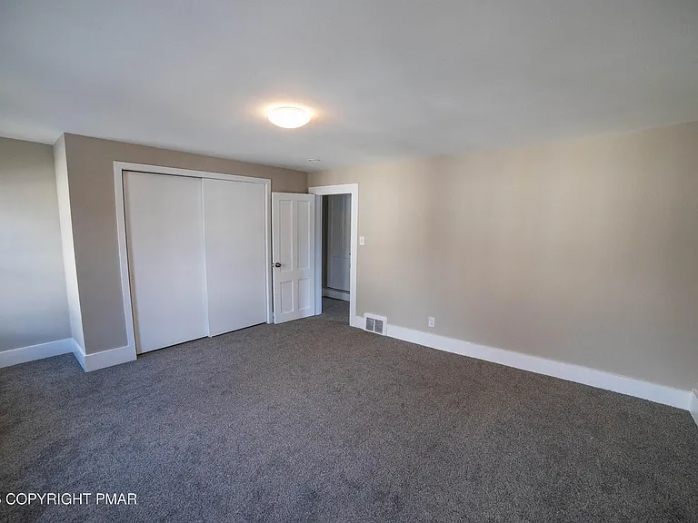 811 Monroe St #1 — Photo 17