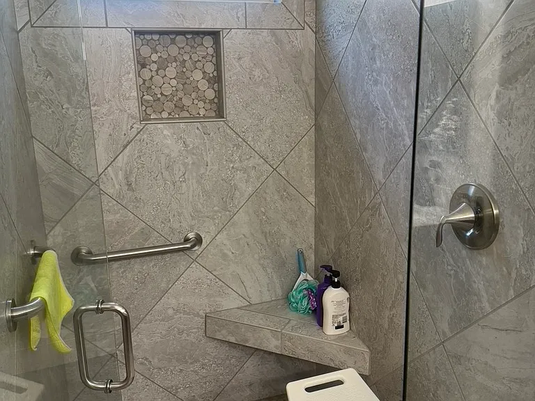 1803 E Alder Cir — Photo 12