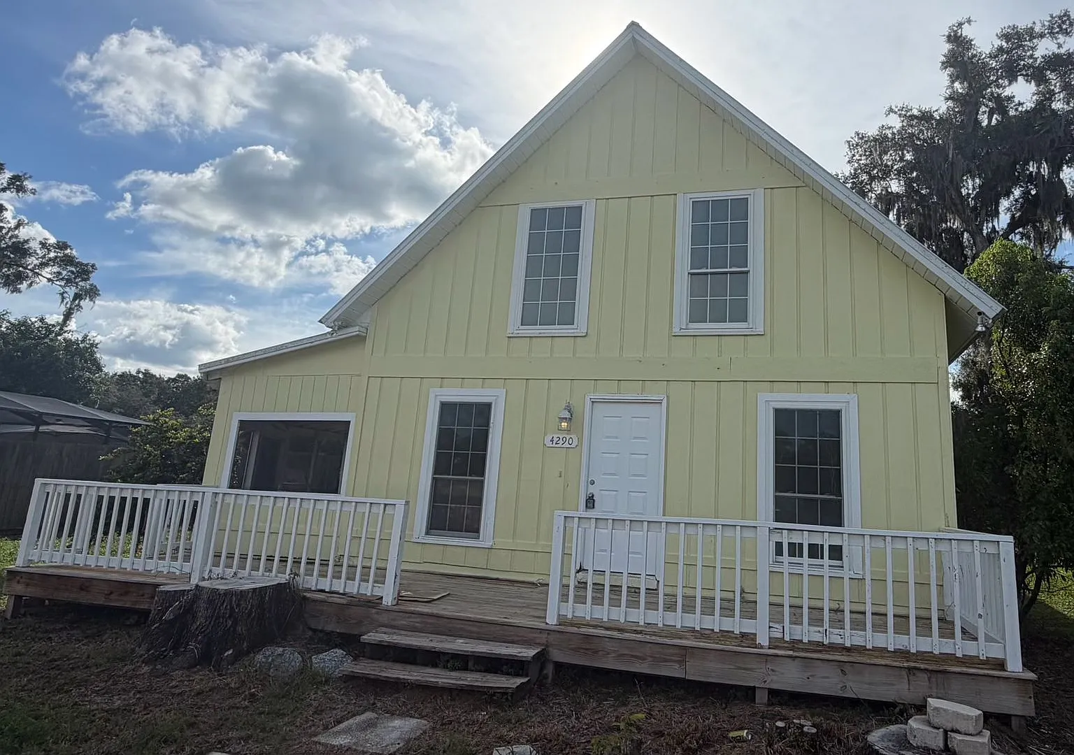 4290 NE 2nd Court — Photo 1