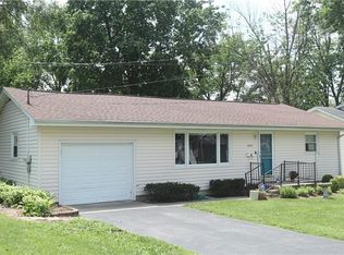 3443 W Marshall Ave, Decatur, IL 62522