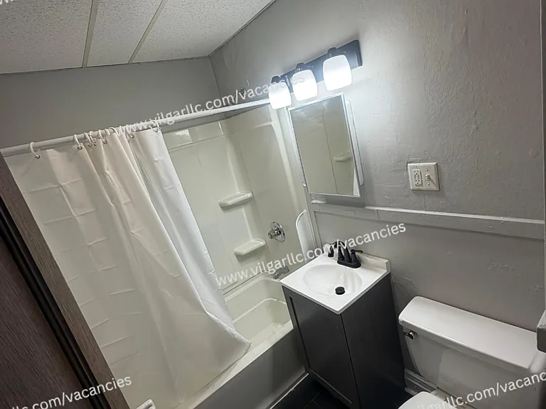 6 Warren St — Photo 15