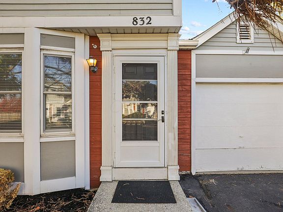 3rd image of 832 Annagladys Dr #B4