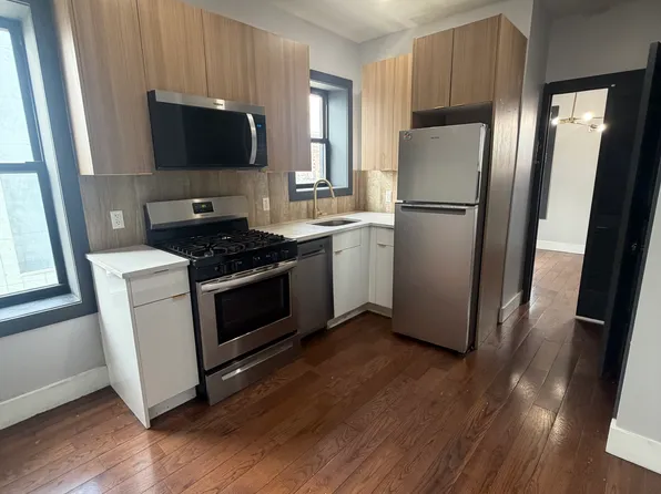 62 Vroom St, Jersey City, NJ