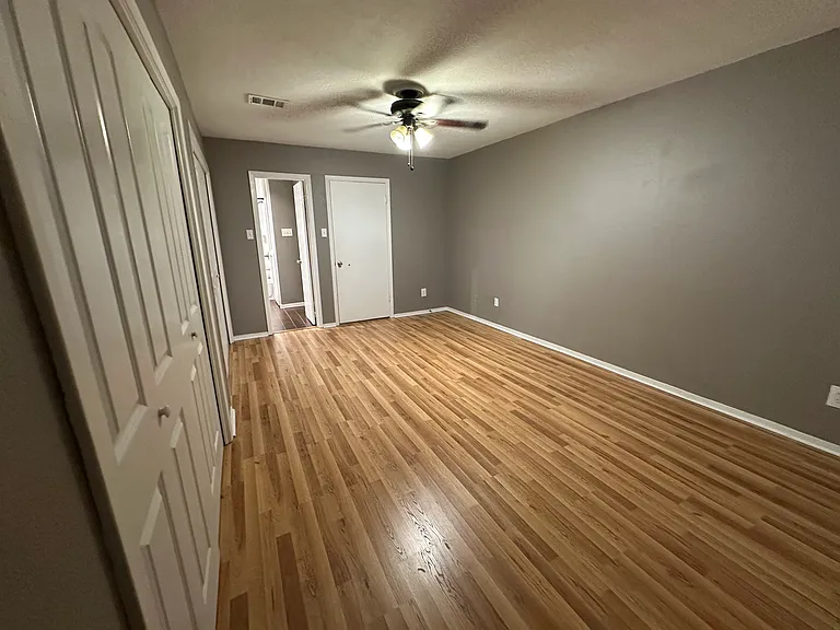 4345 Carter Creek Pkwy #6 — Photo 11