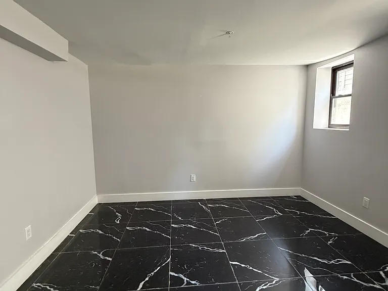 226 Roseville Ave #B1 — Photo 3