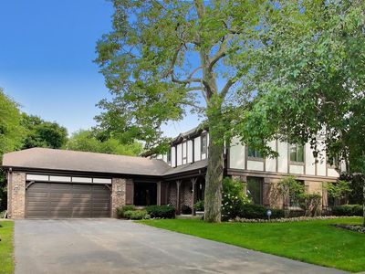 (Undisclosed Address), Northbrook, IL, 60062