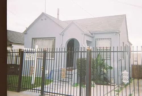 7547 Ney Ave photo 1