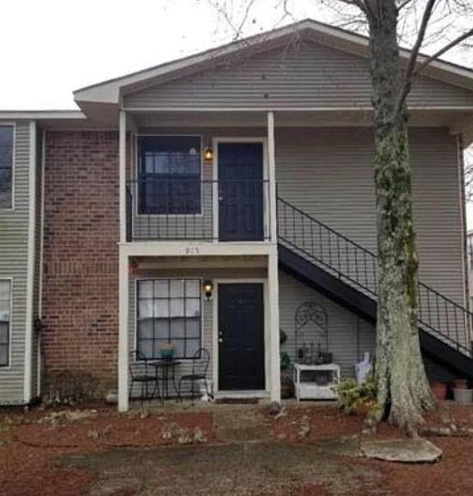 1st image of 915 W Elrem St #C