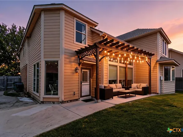 3027 Hidden Mdw, Seguin, TX 78155
