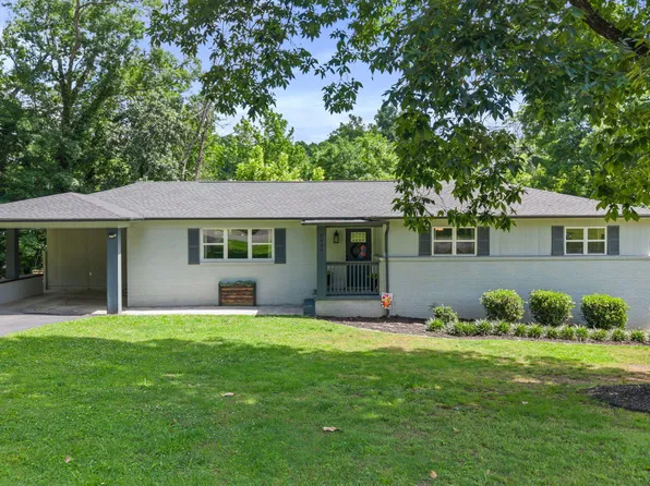 2430 Walnut Dr NW, Cleveland, TN 37311