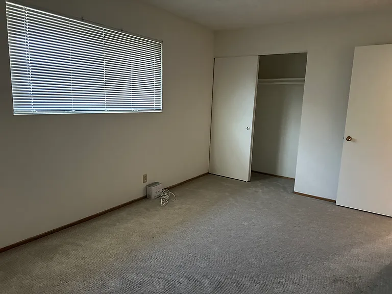 6343 Atherwood Ave — Photo 10