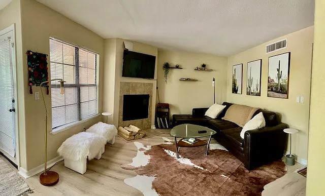 6651 N Campbell Ave #203 — Photo 8