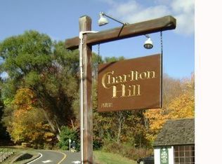 23 Charlton Hill Rd #23, Hamden, CT 06518