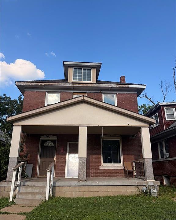 1st image of 203 N 14th St