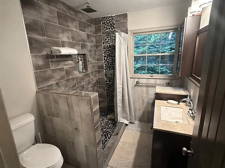 2023 Red Oak Rd #A — Photo 13