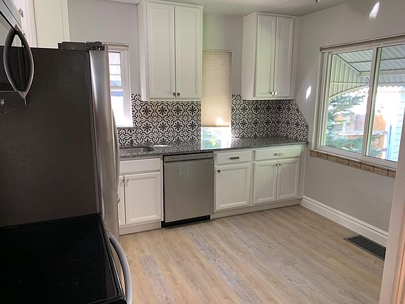 4th image of 2681 S Humboldt St