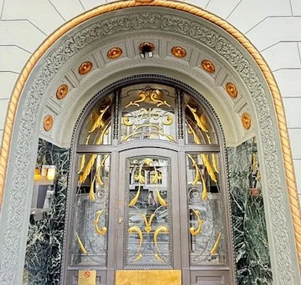 1245 California Street — Photo 1