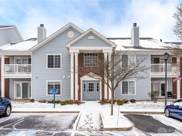 3049 Westminster Dr APT 104, Beavercreek, OH 45431