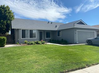 2010 Berkeley Dr, Los Banos, CA 93635
