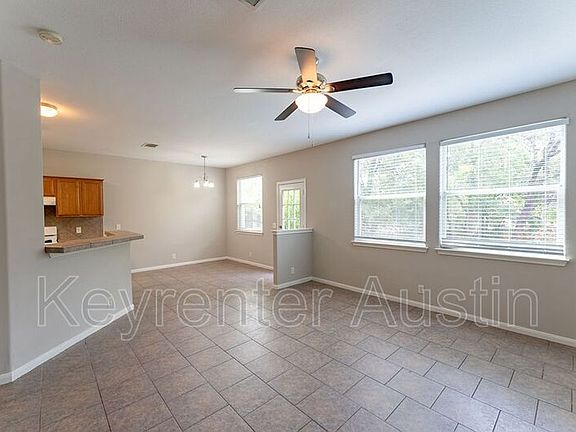 4th image of 2515 Allred Dr APT A