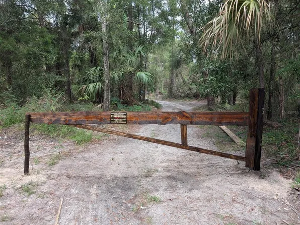 1660 N Nightshade Dr #27, Crystal River, FL 34429