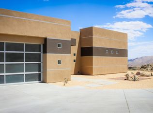 5945 Buena Suerte Rd, Yucca Valley, CA 92284