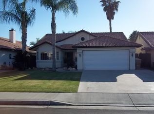 5421 Pacer Valley Ct, Bakersfield, CA 93313