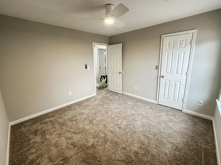 450 Fowler Rd #A — Photo 15