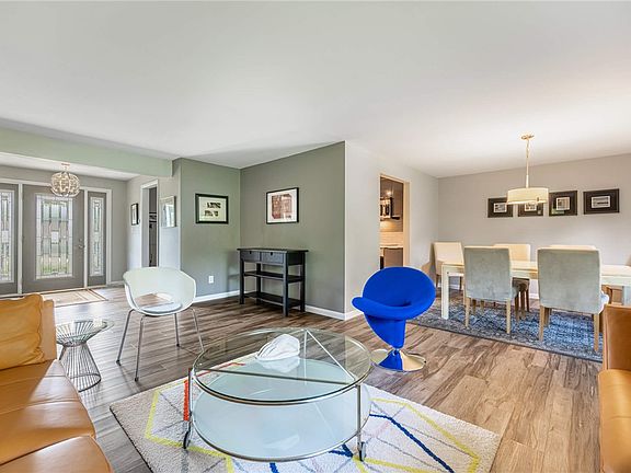 5th image of 7705 John Elwood Dr