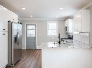 5003 N Englewood Dr, Capitol Heights, MD 20743