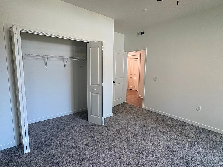 3138 Indianola Ave #104 — Photo 10