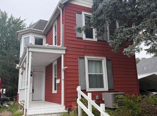 320 Valeria St, Dubuque, IA 52001