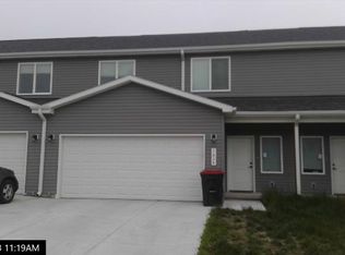 1624 W B St, Lincoln, NE 68522