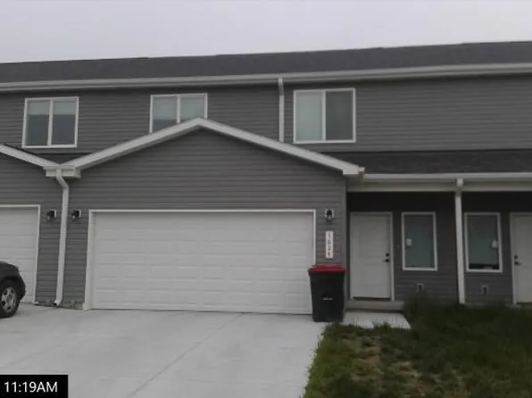 1624 W B St, Lincoln, NE 68522