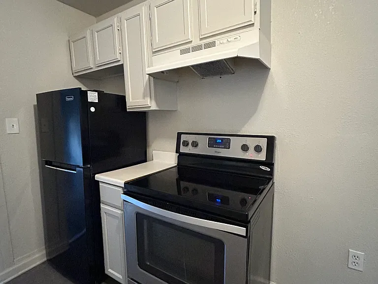 220 W Excelsior St #1 — Photo 7
