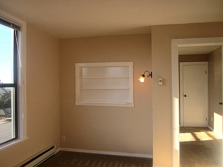 2601 Grand Ave #4 — Photo 6